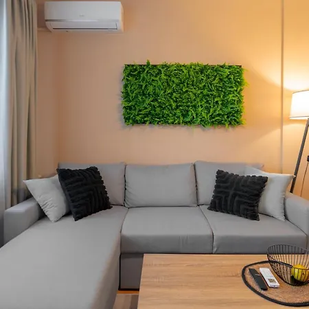 Cosy Apt Close To Macedonia Square