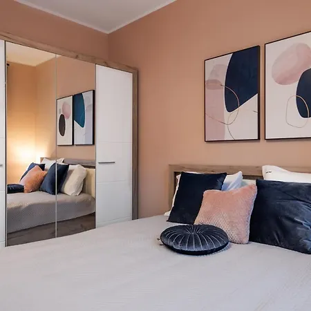 Cosy Apt Close To Macedonia Square Apartment Sofia