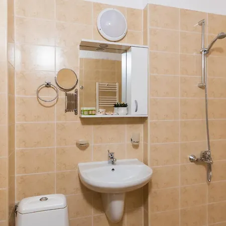 Cosy Apt Close To Macedonia Square Apartment